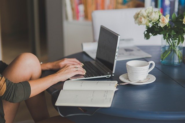 The Beginner’s Guide: How to Start a Blog